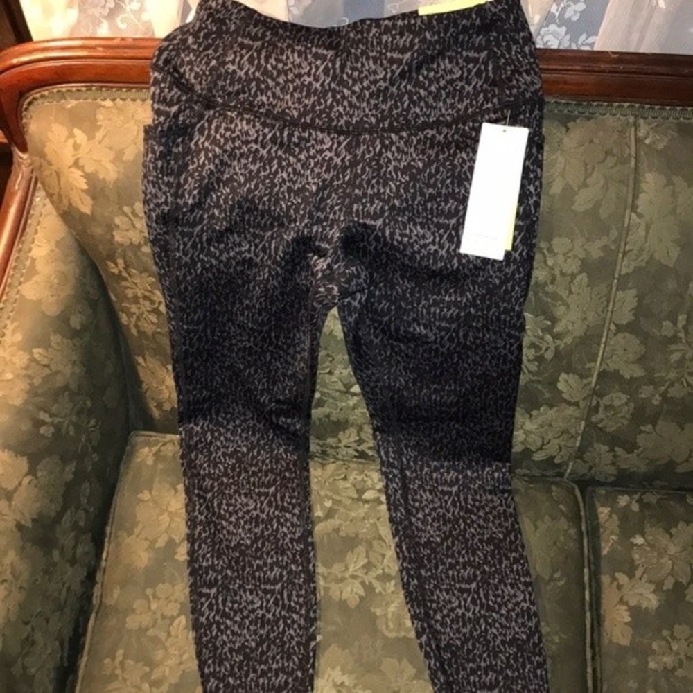 All In Motion High Rise Legging NWT